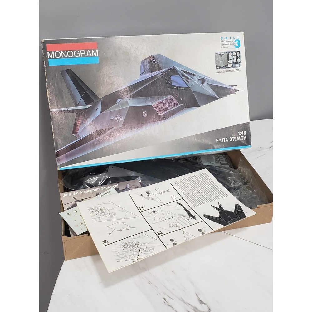 Vintage 1991 Monogram F-117A Stealth Plane Model Kit 1/48